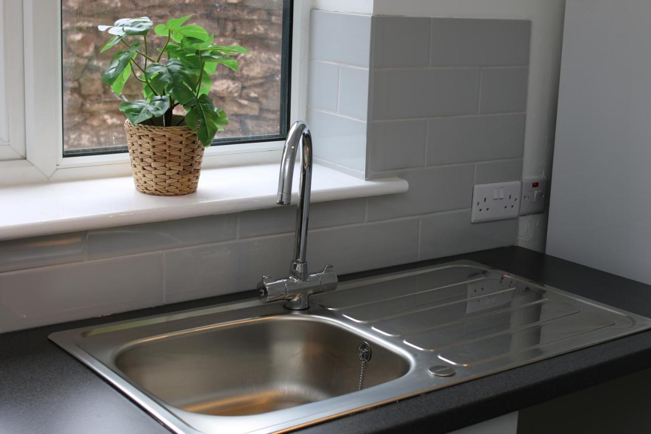 Thesiger Court Apartments - Free Private Parking - By Property Promise Cardiff Bagian luar foto