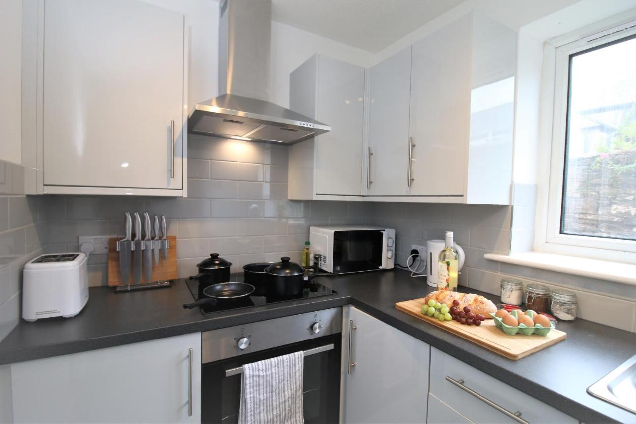 Thesiger Court Apartments - Free Private Parking - By Property Promise Cardiff Bagian luar foto