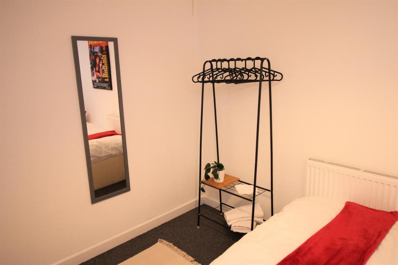 Thesiger Court Apartments - Free Private Parking - By Property Promise Cardiff Bagian luar foto