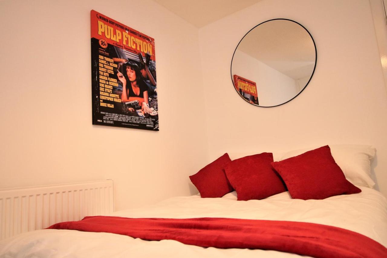 Thesiger Court Apartments - Free Private Parking - By Property Promise Cardiff Bagian luar foto